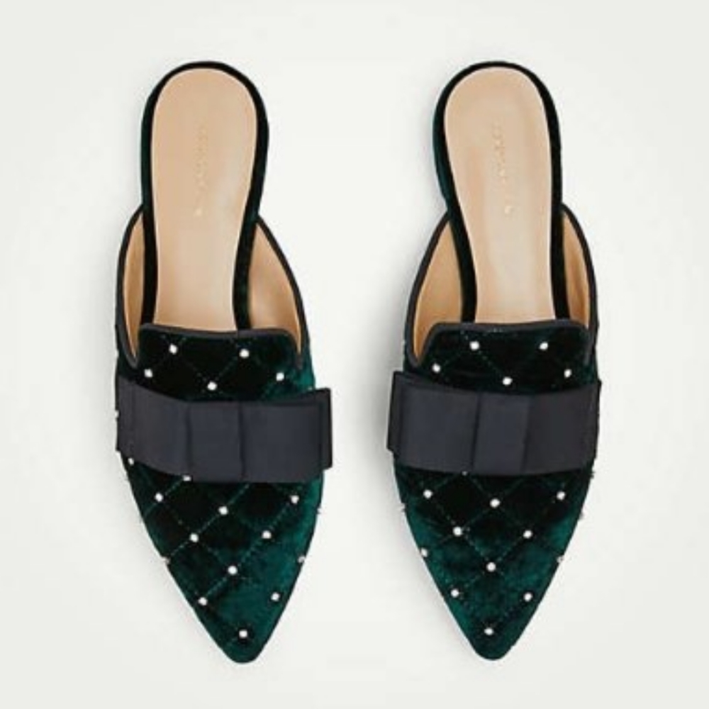 Ann Taylor Emerald Green Lorelle Quilted Velvet Mule Slides with Bows